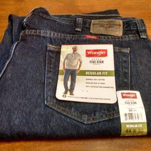 Men's Wrangler 5***** Dark Wash Denim Jeans Regular Fit Size 44x30 NWT